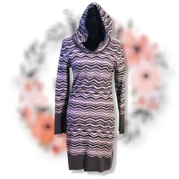 💕SOLD! Prana Meryl Gray Chevron Striped Hooded Sweater Dress size XL - Picture 2 of 8